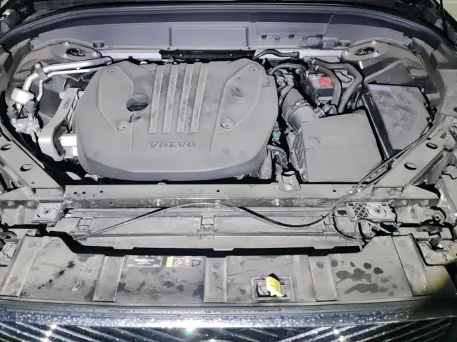 Volvo XC60 — Фото автомобиля 10