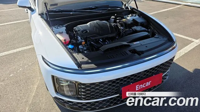 Hyundai Grandeur Grandeur (GN7) 2.5 Бензин 2WD — Фото автомобиля 6