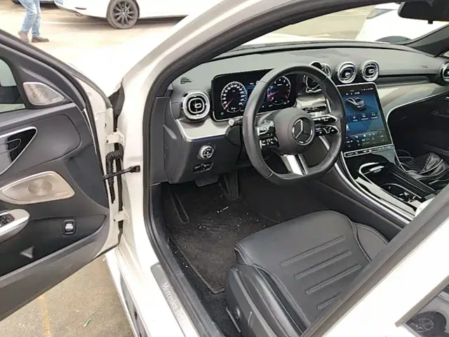Mercedes-Benz C-Class — Фото автомобиля 15