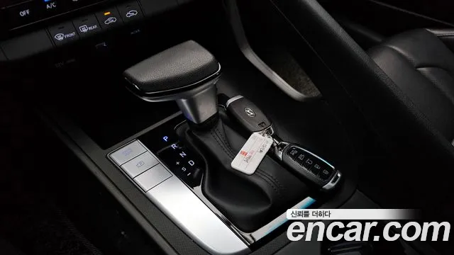 Hyundai AVANTE Avante (CN7) — Фото автомобиля 9