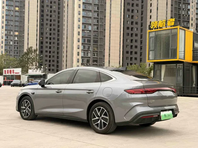 BYD Qin L — Фото автомобиля 6