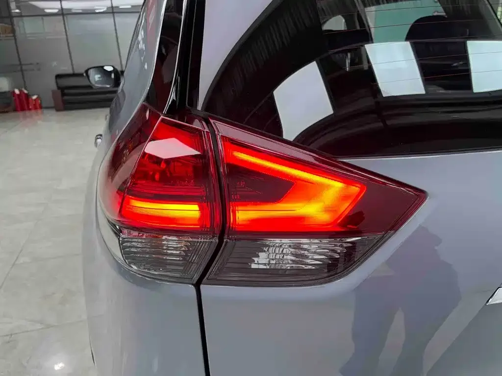Nissan X-Trail 2025 Honor 2.0L 2WD Leading Edition — Фото автомобиля 25