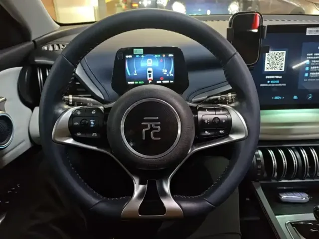 BYD Yuan PLUS 2022 430KM Premium — Фото автомобиля 10