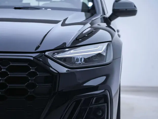 Audi Q5L — Фото автомобиля 3