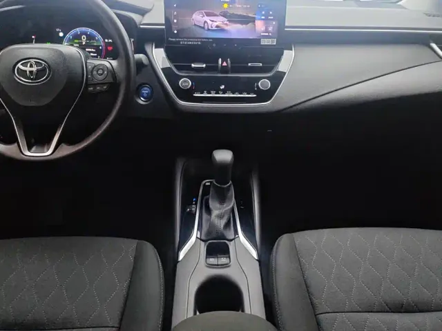 Toyota Corolla — Фото автомобиля 16