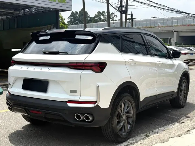 Geely Binyue — Фото автомобиля 5