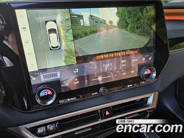 Lexus RX — Фото автомобиля 18