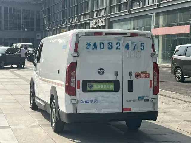 Foton Zhilan Jingling E7 — Фото автомобиля 7