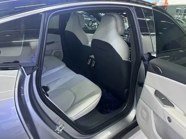Arcfox Alpha S5 — Фото автомобиля 13
