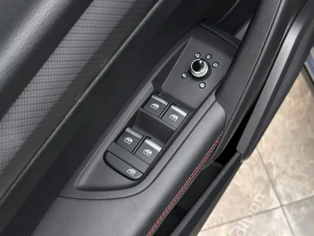Audi Q5L — Фото автомобиля 15