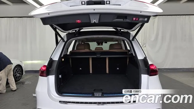 Mercedes-Benz GLE-Class — Фото автомобиля 15