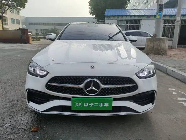 Mercedes-Benz C-Class — Фото автомобиля 2