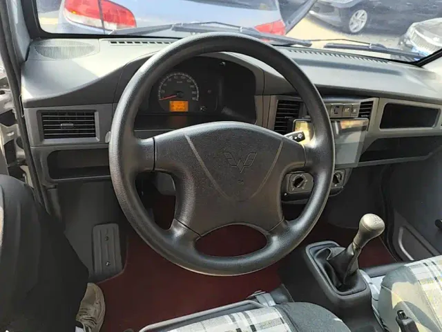 Wuling Zhiguang — Фото автомобиля 10