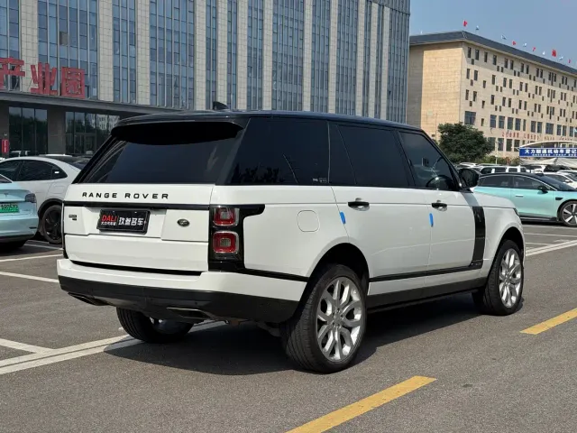 Land Rover Range Rover — Фото автомобиля 19