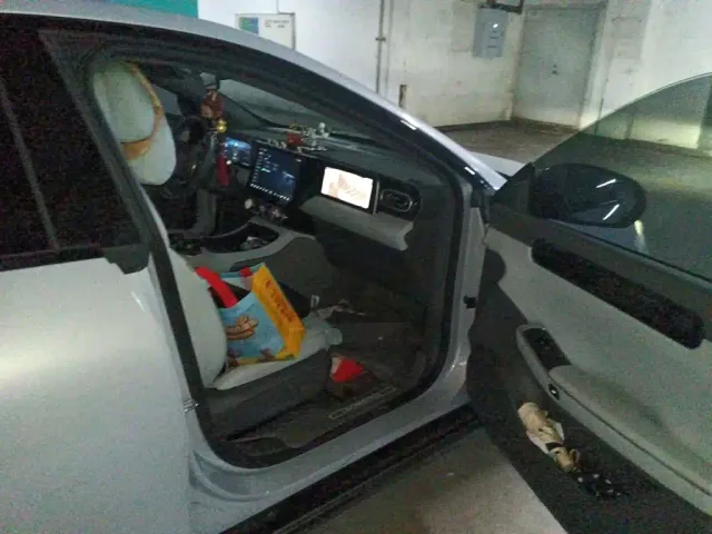 Leapmotor C01 — Фото автомобиля 19