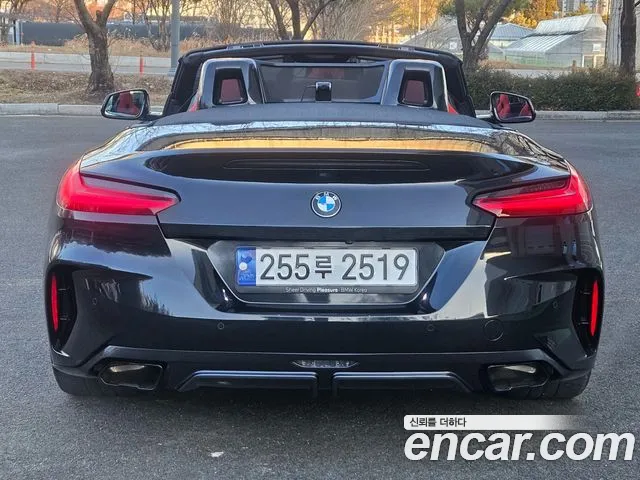 BMW Z4 — Фото автомобиля 4