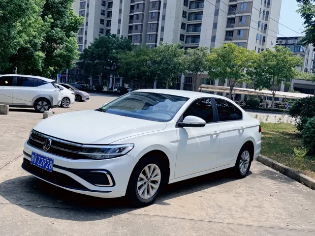 Фотография автомобиля — Volkswagen Bora