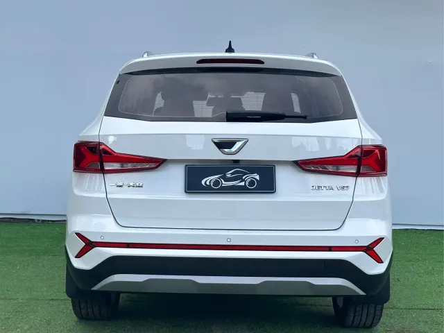 Jetta VS7 — Фото автомобиля 8