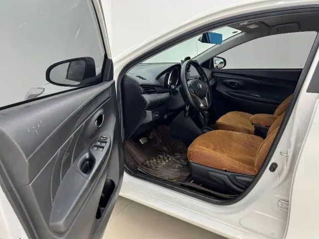 Toyota Vios — Фото автомобиля 10