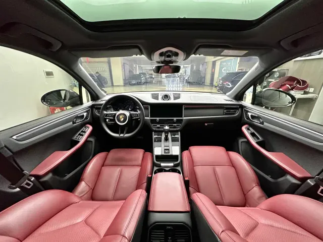 Porsche Macan — Фото автомобиля 9