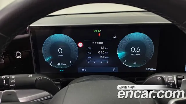 Hyundai Grandeur GN7 — Фото автомобиля 8