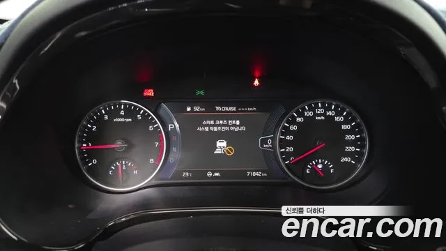 Kia Seltos — Фото автомобиля 11