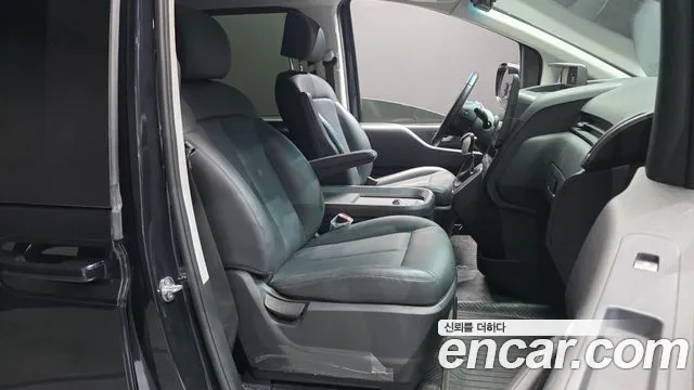 Hyundai Staria — Фото автомобиля 11