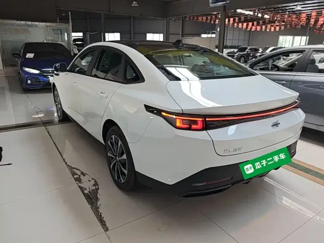 Changan Oushang 520 — Фото автомобиля 4