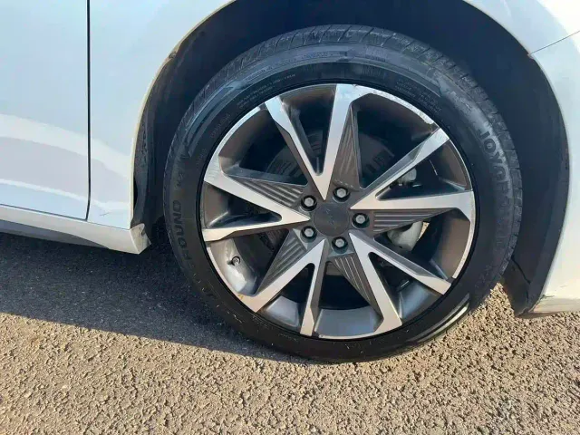 GAC Aion S Plus — Фото автомобиля 11