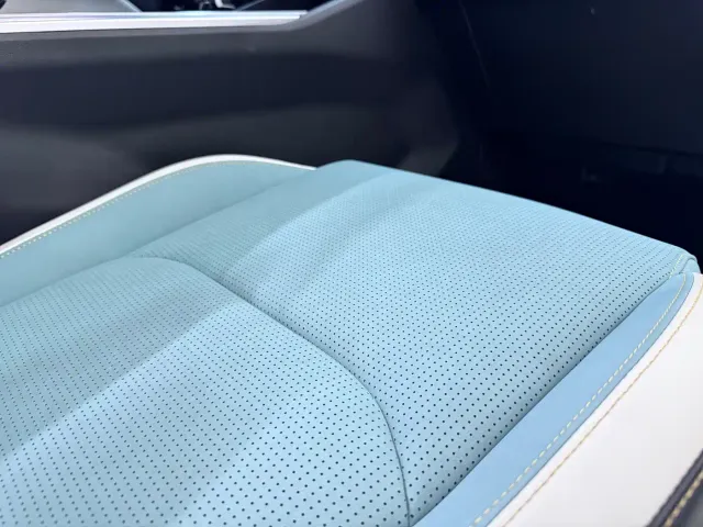 Geely Emgrand L — Фото автомобиля 8
