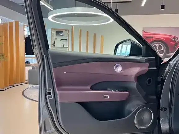Voyah Auto VOYAH FREE 2025 FREE+ 4WD Qiankun Edition — Фото автомобиля 7