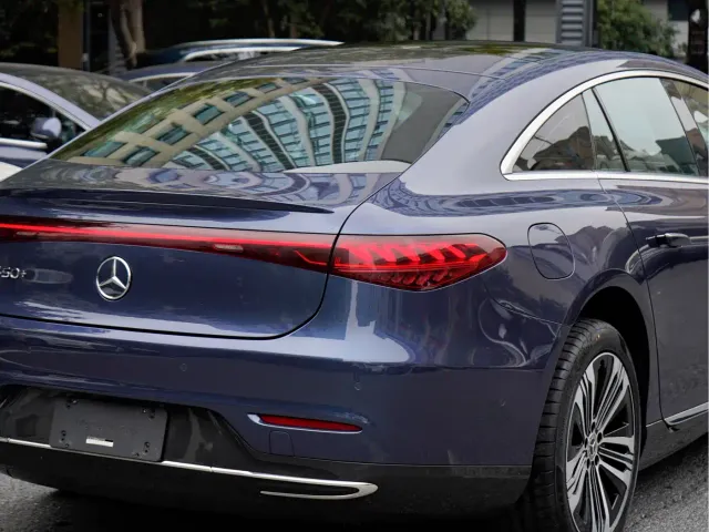 Mercedes-Benz EQS — Фото автомобиля 6