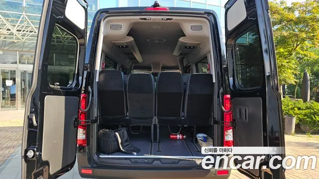 Hyundai Solati Solati 15 мест — Фото автомобиля 20