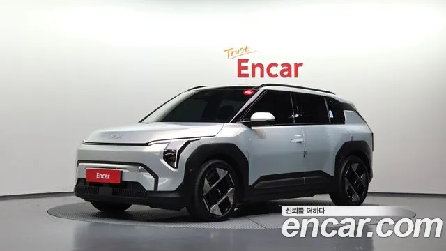 Фотография автомобиля — Kia EV3