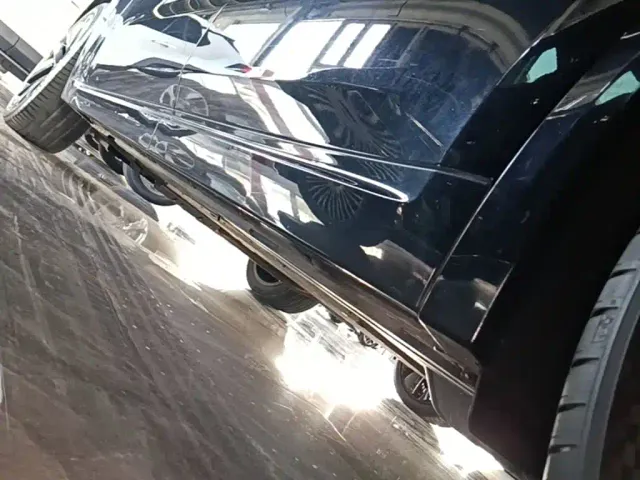 Li Auto L9 — Фото автомобиля 21