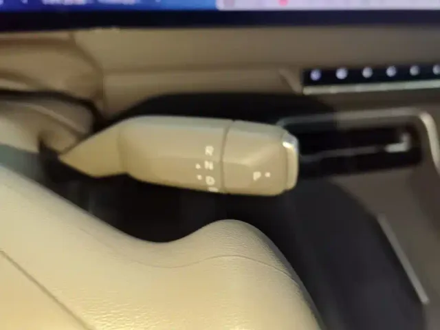 IM Motors LS6 — Фото автомобиля 13