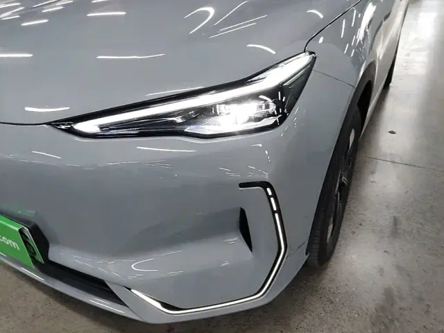 Geely Galaxy E5 — Фото автомобиля 23