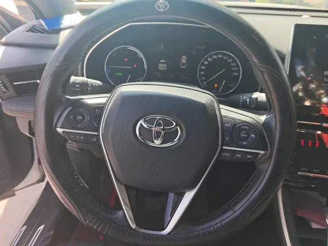 Toyota Avalon — Фото автомобиля 15