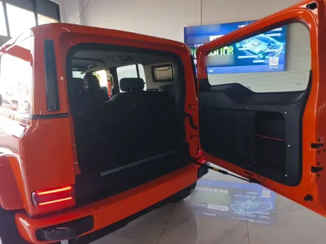 iCAR V23 — Фото автомобиля 18