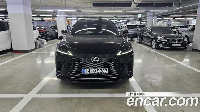 Lexus RX — Фото автомобиля 3