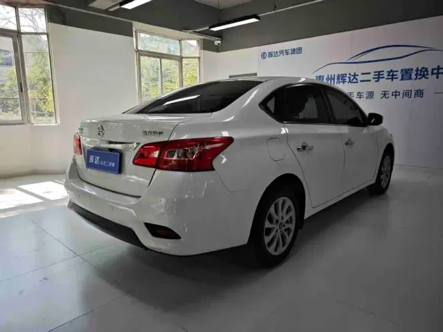 Nissan Sylphy — Фото автомобиля 14
