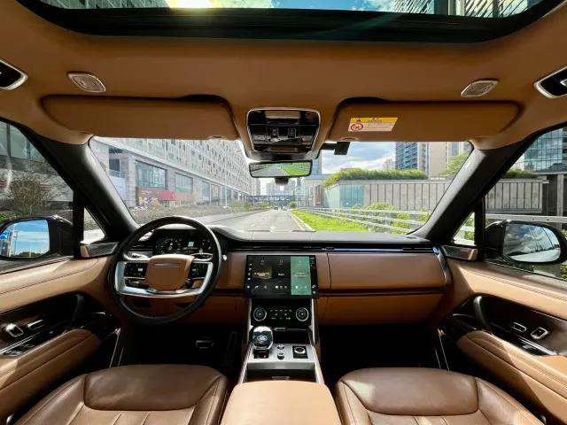 Land Rover Range Rover — Фото автомобиля 11