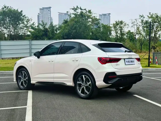 Audi Q3 Sportback — Фото автомобиля 4