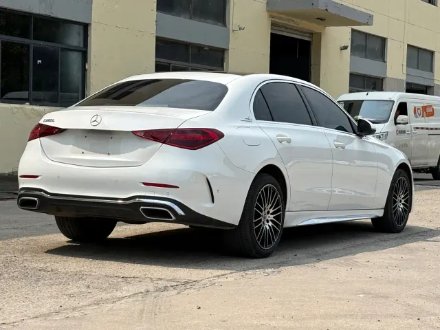 Mercedes-Benz C-Class — Фото автомобиля 5