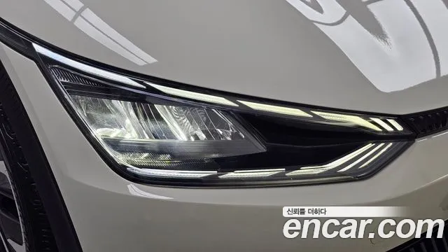 Kia EV6 — Фото автомобиля 18