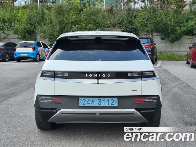 Hyundai Ioniq 5 — Фото автомобиля 4
