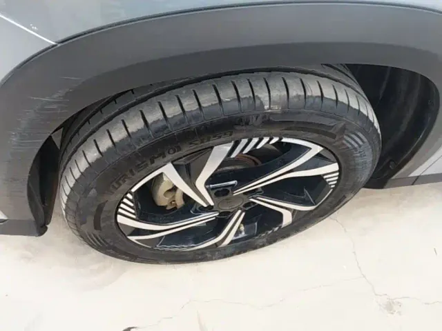 Geely Boyue — Фото автомобиля 22