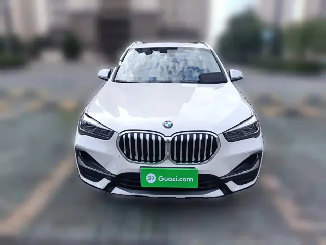 BMW X1 — Фото автомобиля 2