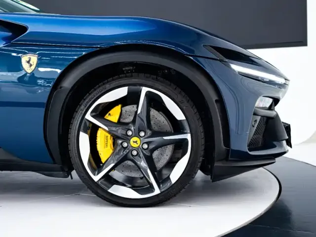 Ferrari Purosangue — Фото автомобиля 27