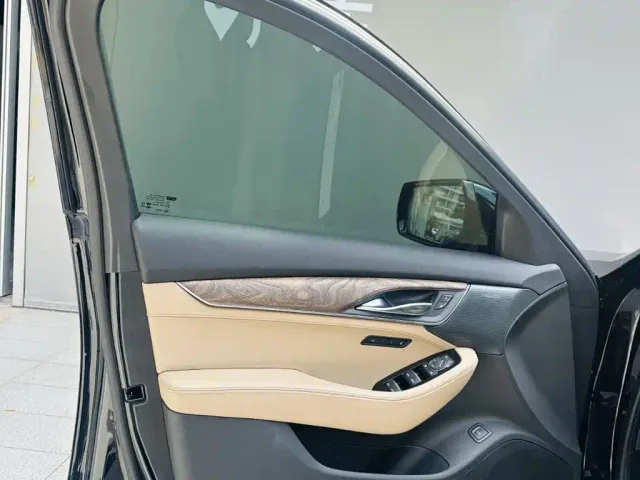 Cadillac CT5 — Фото автомобиля 20